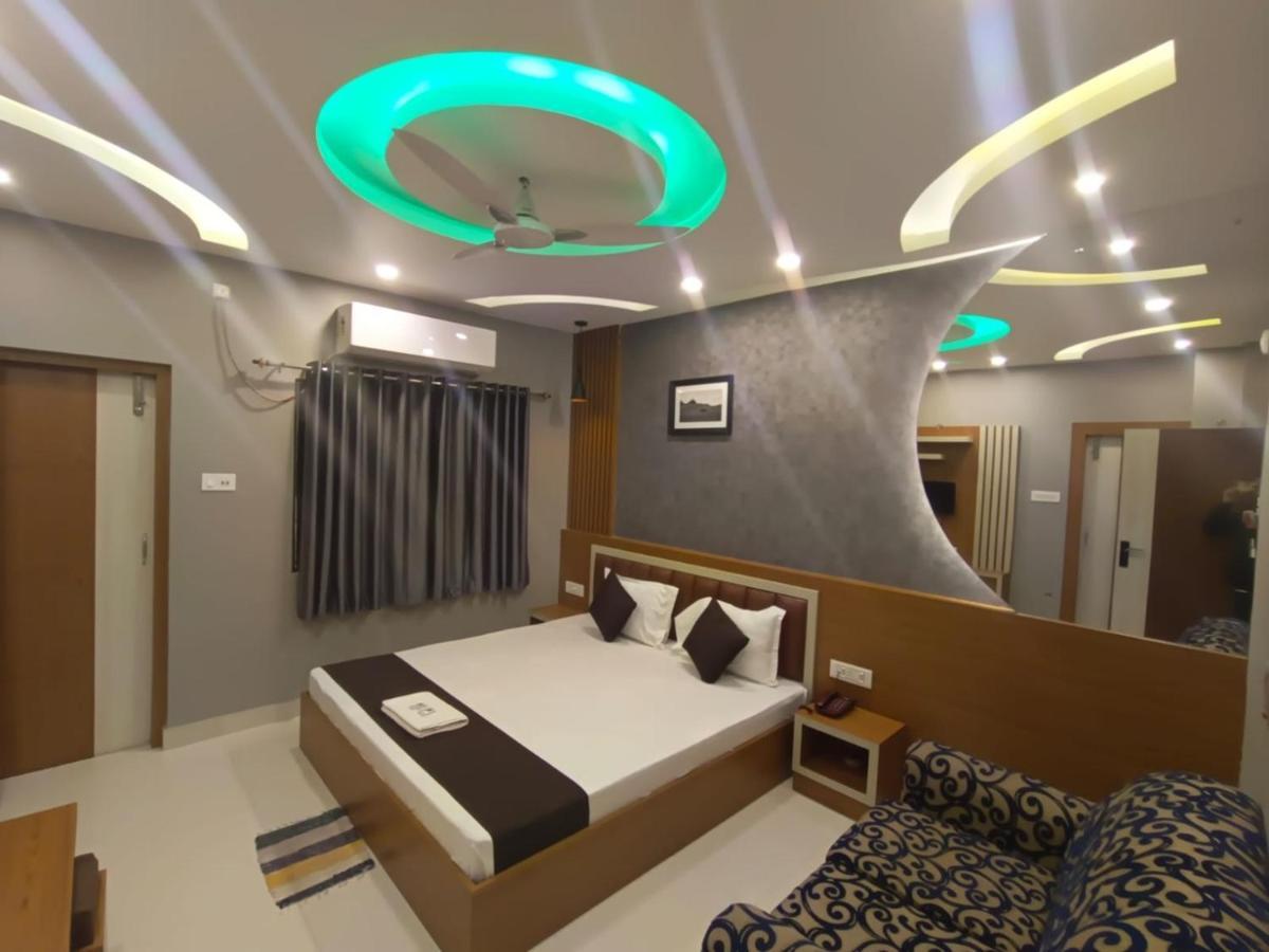 Hotel Marine Blue !! Beach Distance 50 Mts !! Digha  Exterior foto