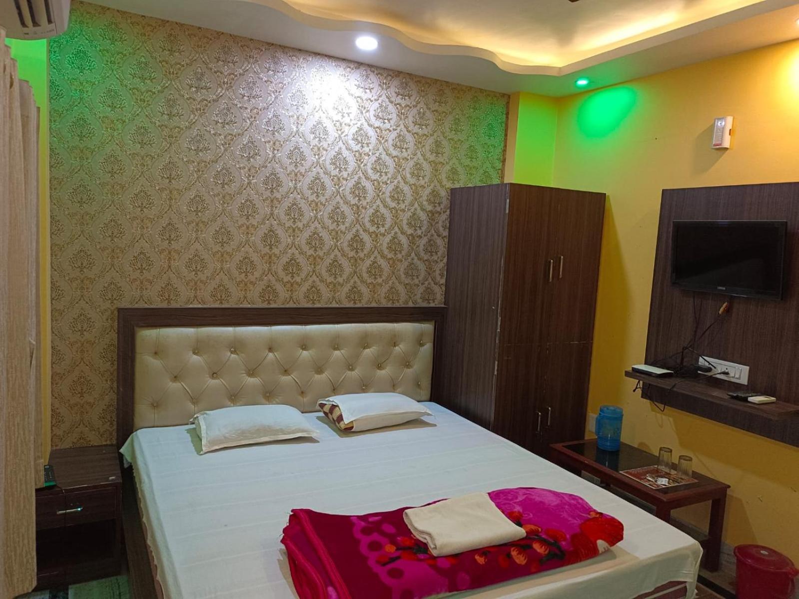 Hotel Marine Blue !! Beach Distance 50 Mts !! Digha  Exterior foto