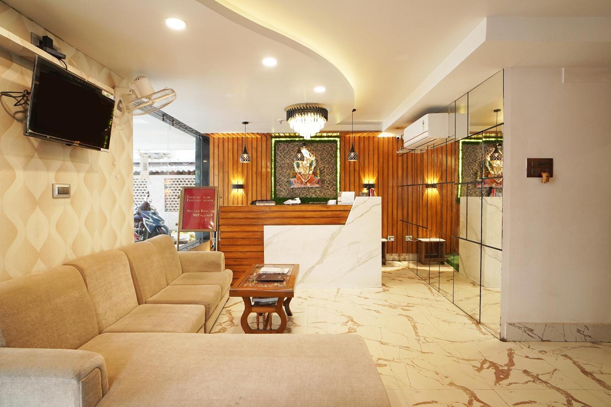 Hotel Marine Blue !! Beach Distance 50 Mts !! Digha  Exterior foto