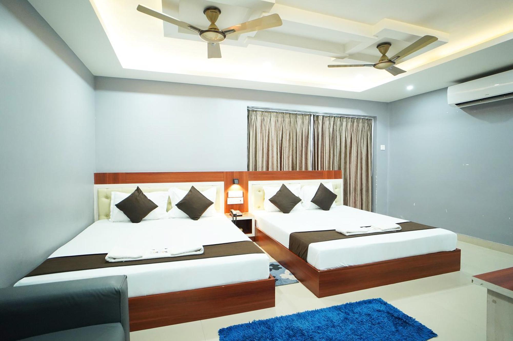 Hotel Marine Blue !! Beach Distance 50 Mts !! Digha  Exterior foto