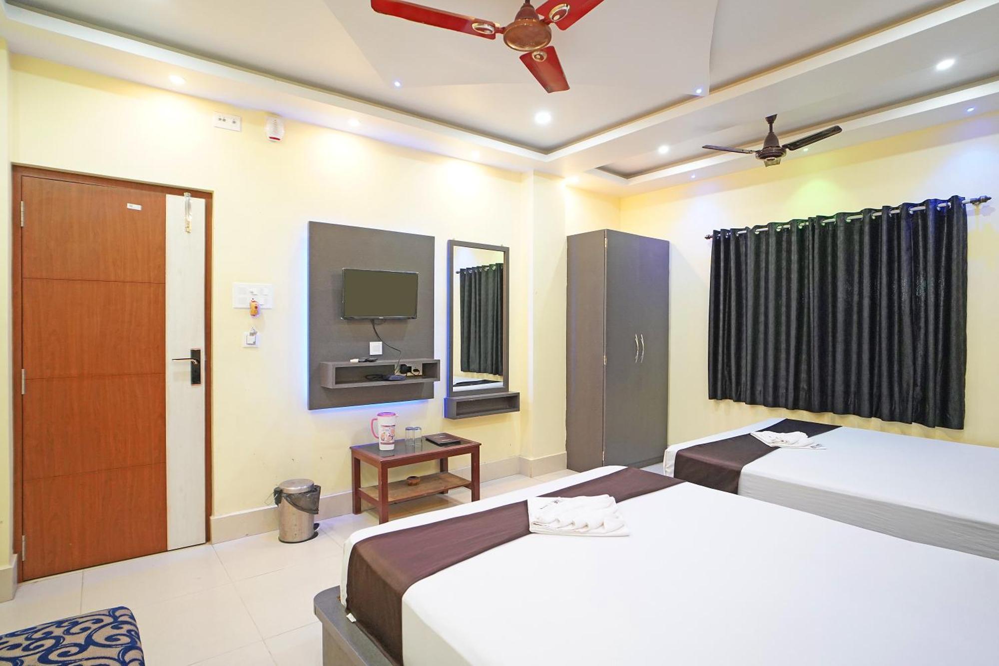 Hotel Marine Blue !! Beach Distance 50 Mts !! Digha  Exterior foto